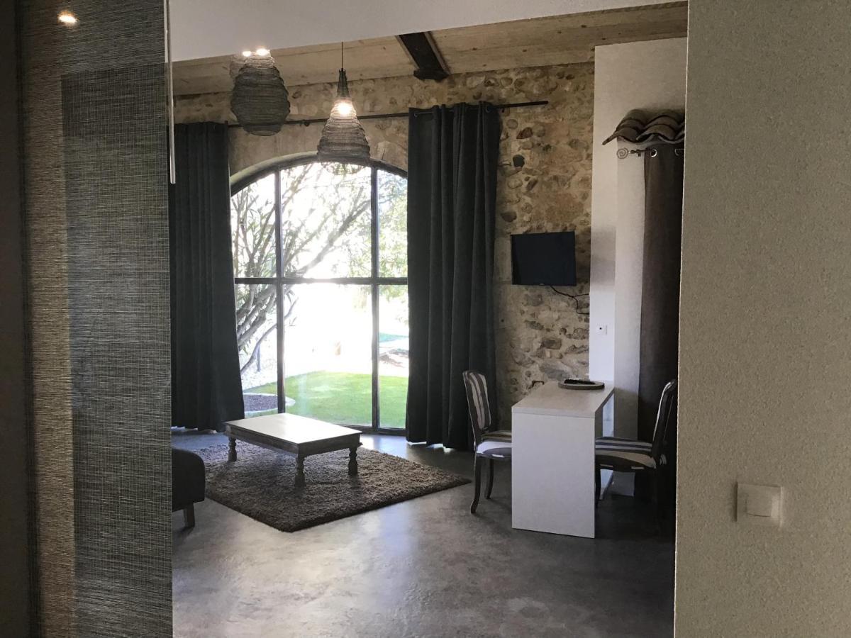 Domaine Chamarel Villa Saint-Paulet-de-Caisson Eksteriør billede
